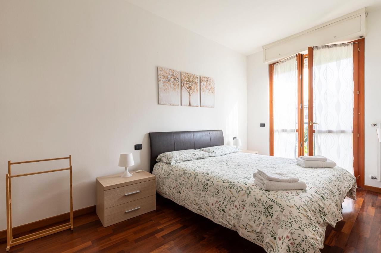 Casty Sweet Home - Parcheggio Privato Gratuito Milan Exterior photo