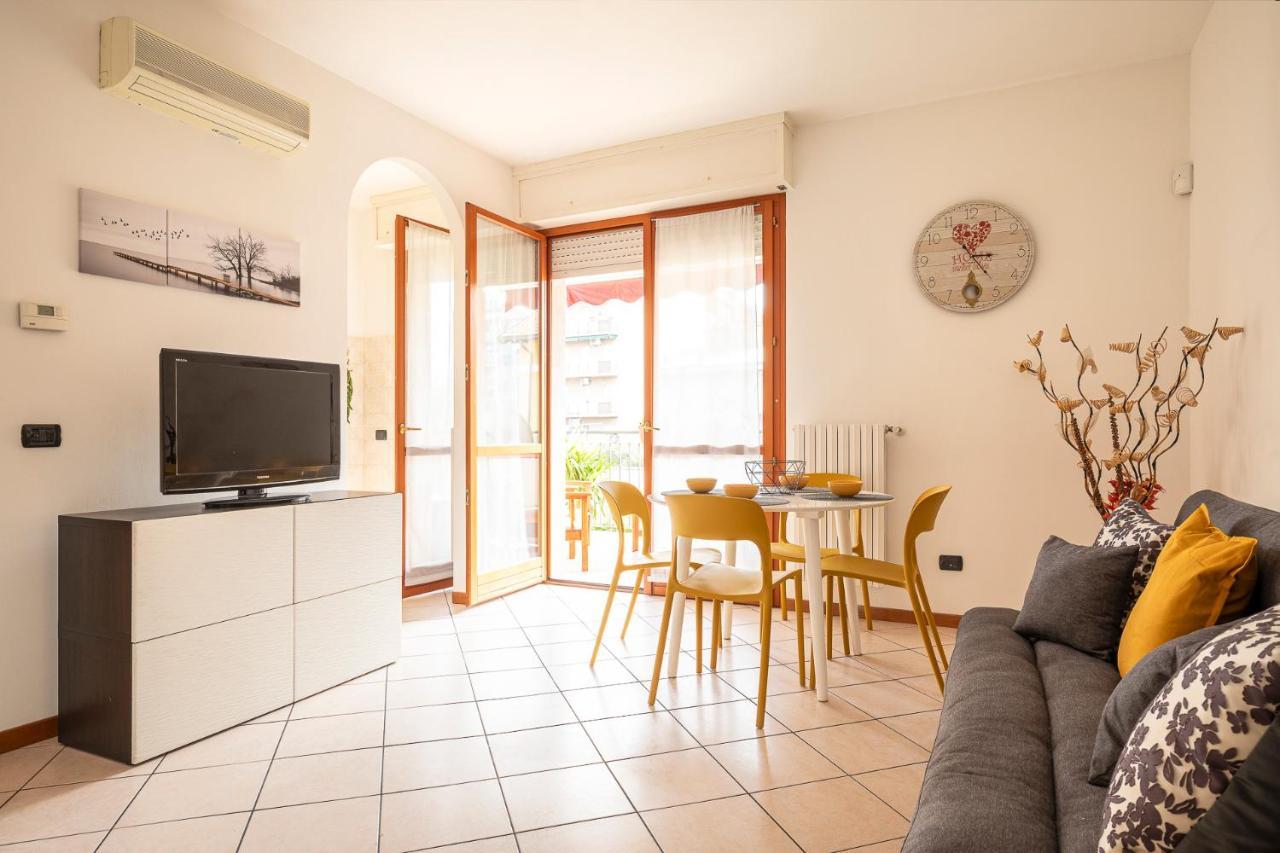 Casty Sweet Home - Parcheggio Privato Gratuito Milan Exterior photo